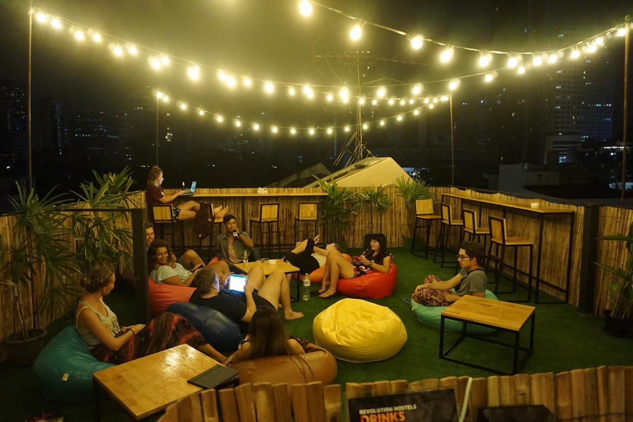 Revolution Asoke Hostel *