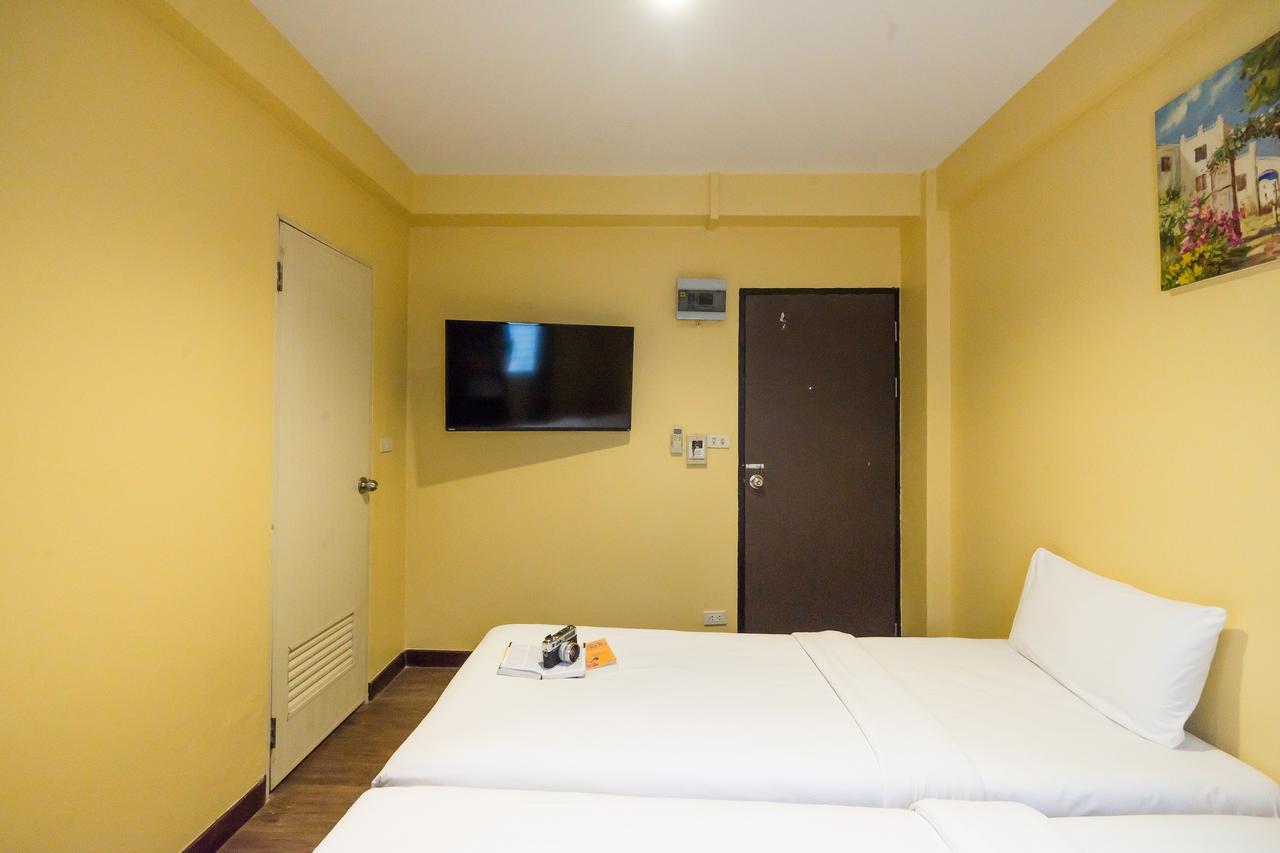 Hotel The Corner Ratchada Bangkok