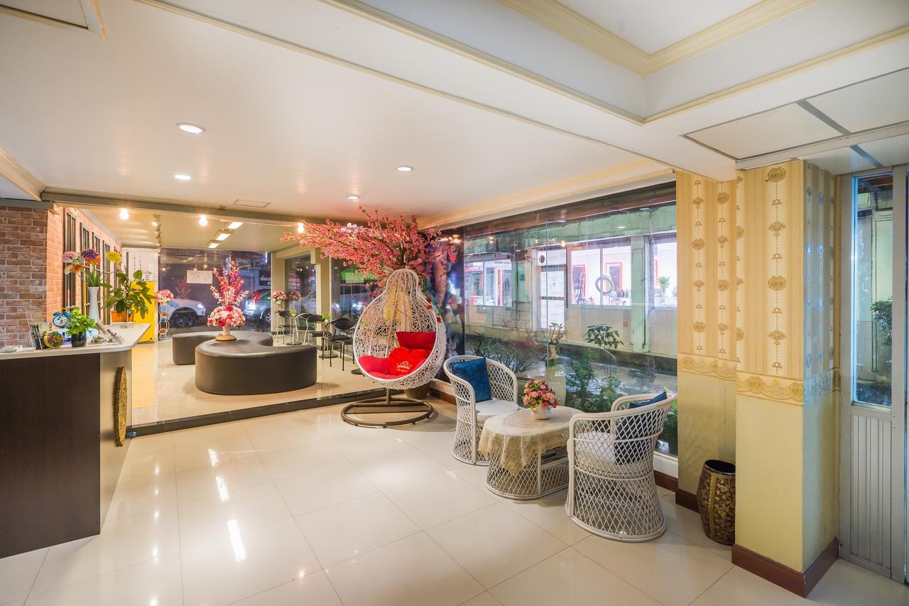 Hotel The Corner Ratchada 3*