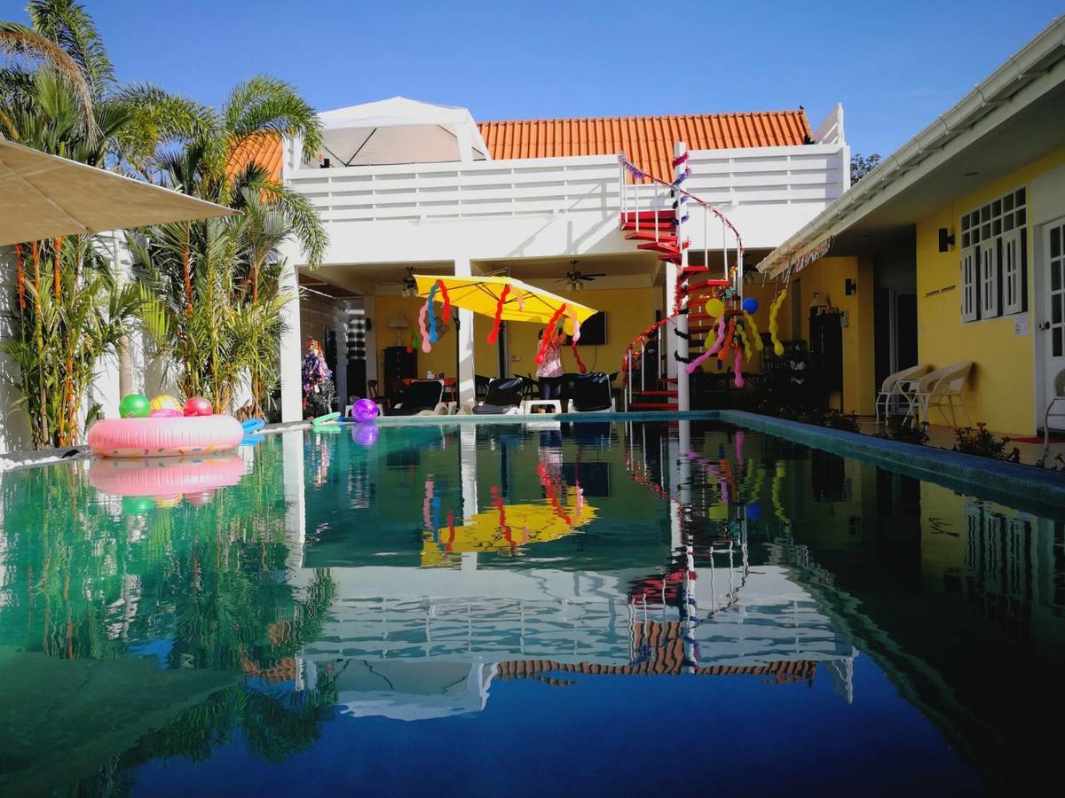 Guest house Barefeet Naturist (adults Only)