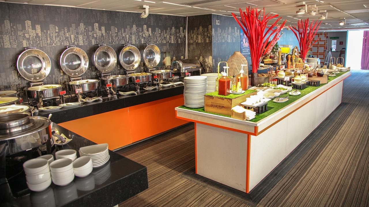 Hotel Le Fenix Sukhumvit 11 3*