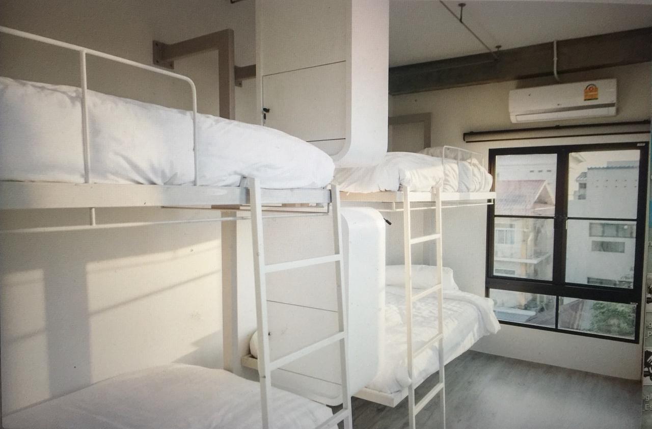 Bedspread (adults Only) Asrama