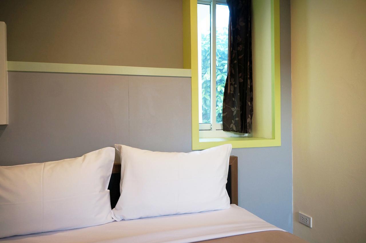Samsen Sam Place Homestay Bangkok