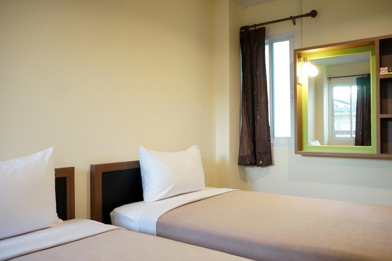 Samsen Sam Place Homestay *
