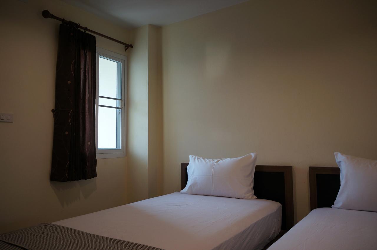 Homestay Samsen Sam Place