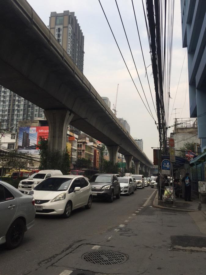 Apartment Diamond Sukhumvit Phra Khanong Bangkok