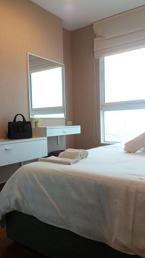 Diamond Sukhumvit Phra Khanong Apartment *
