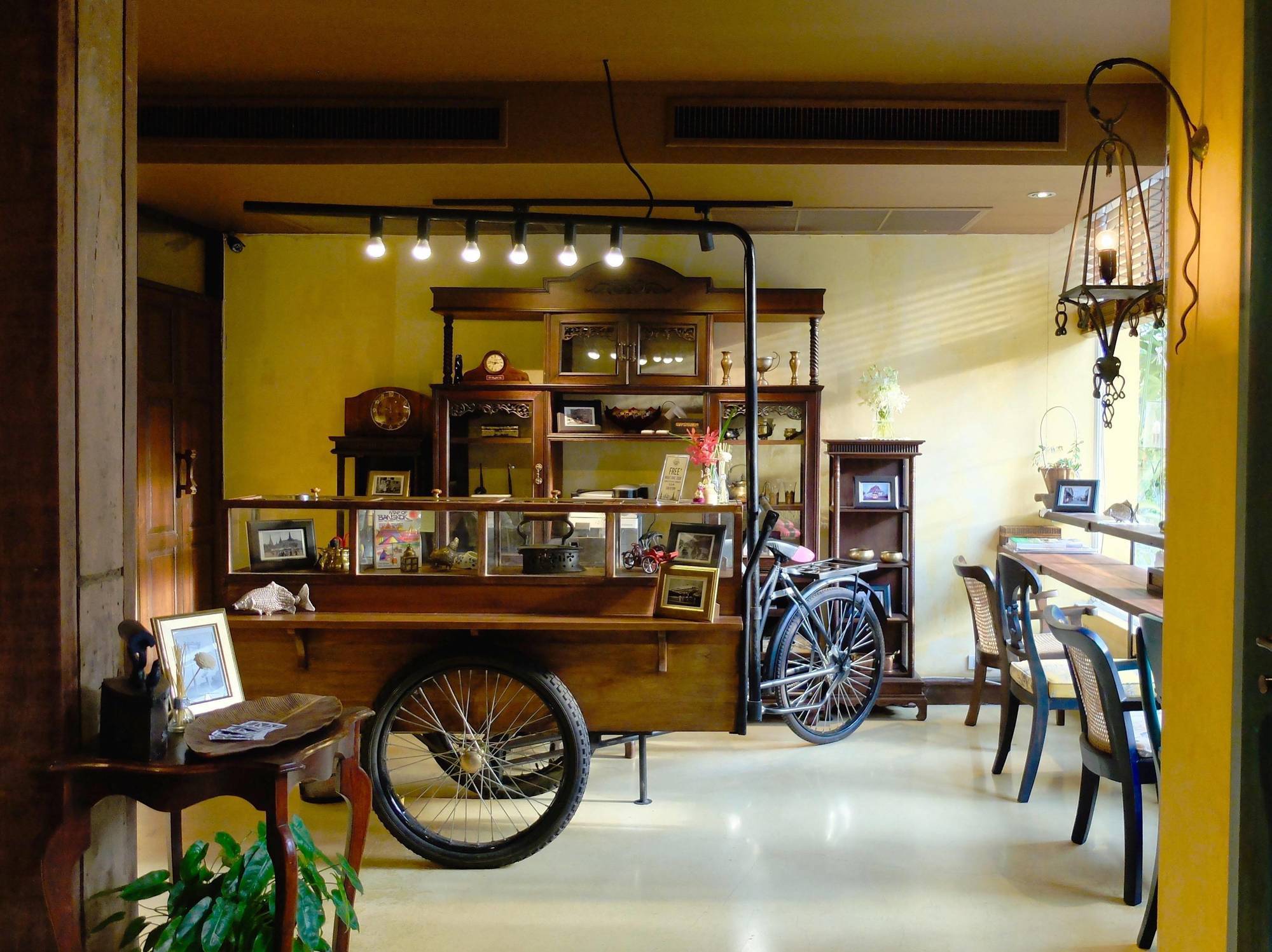Old Capital Bike - Sha Certified Hotel