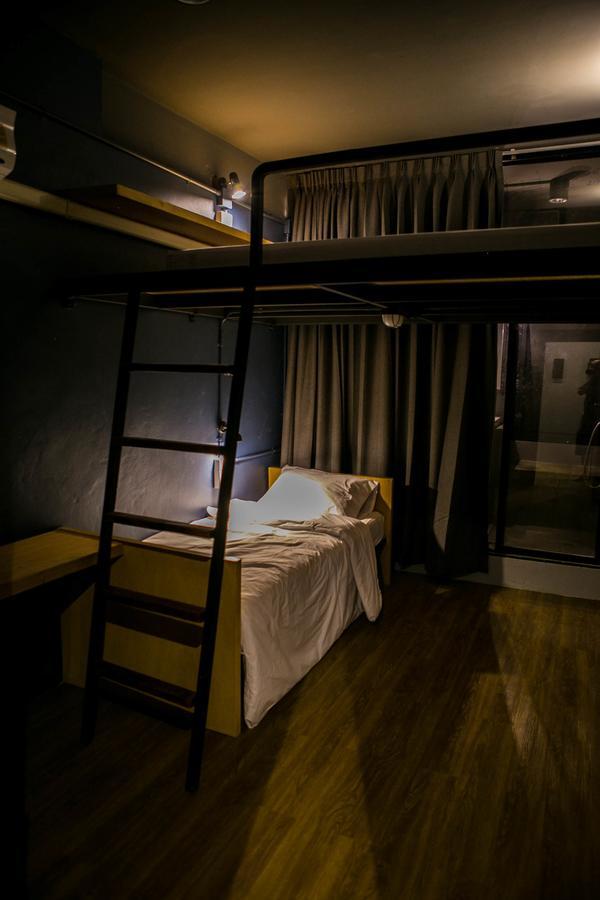 Silom Space Asrama *