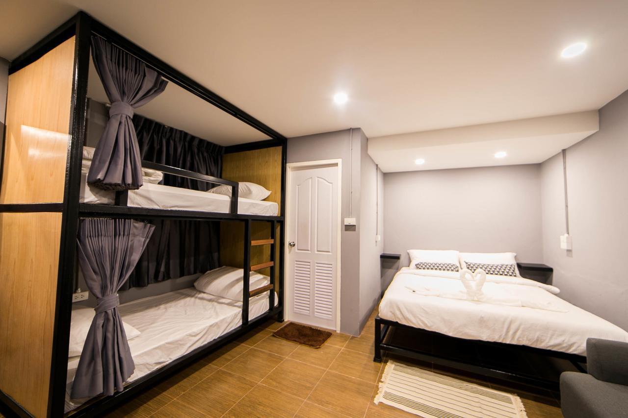 Hostel In My Bed