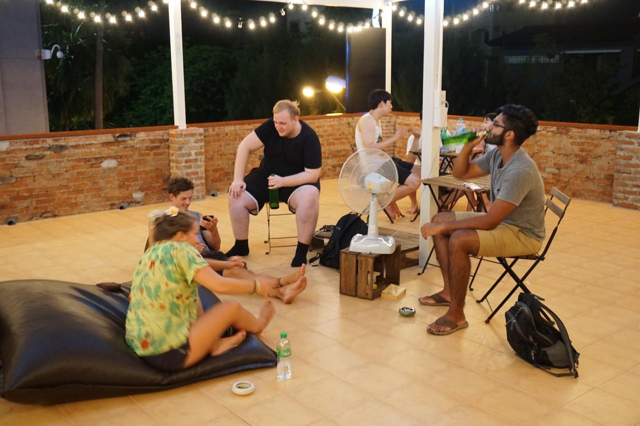 Krit Hostel *