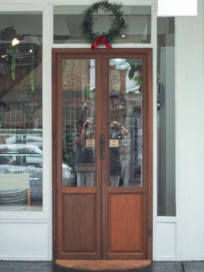 Mistletoe Bakery & * Bangkok