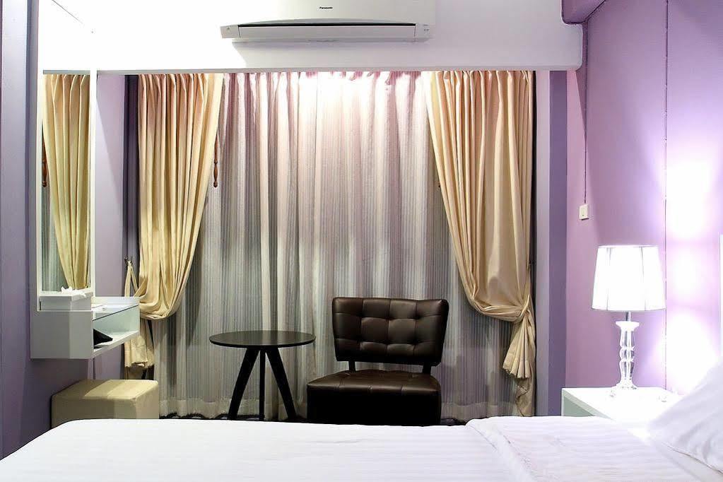 Lilac Relax-residence Hotel 3*