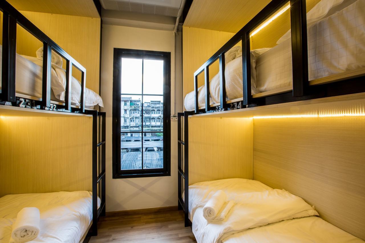 Bed To Asrama Bangkok