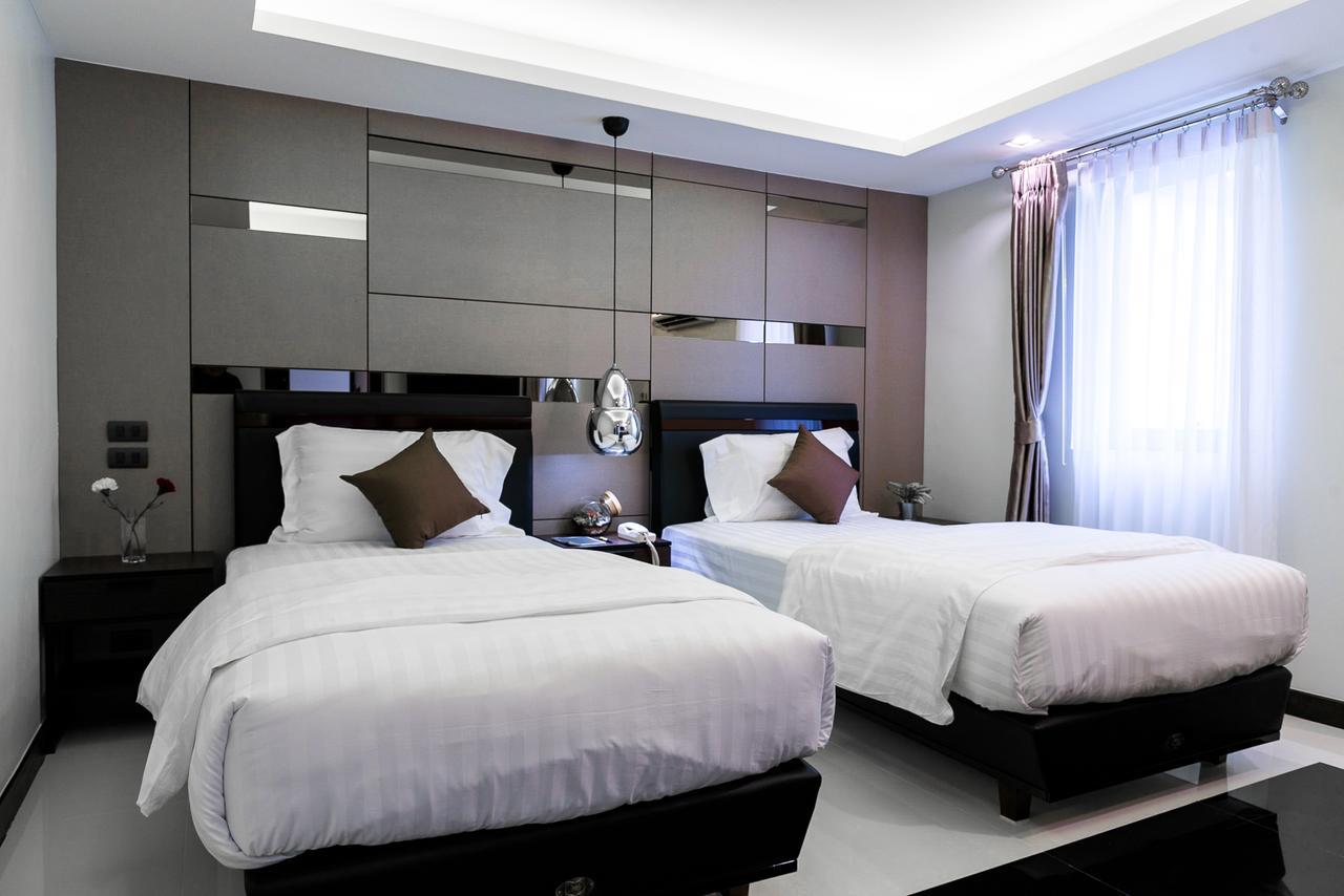 The Connex Asoke 3*