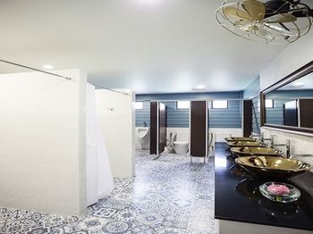 Baan Khun Nine Wang Doem Bangkok
