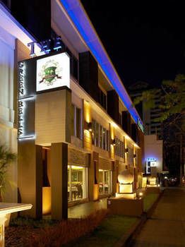 The Bells Hotel 3*