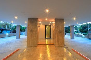 The Plubpla Serviced Aparthotel Bangkok