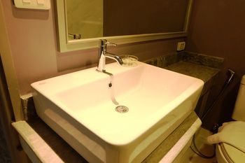 The Pantip Ladprao 5*