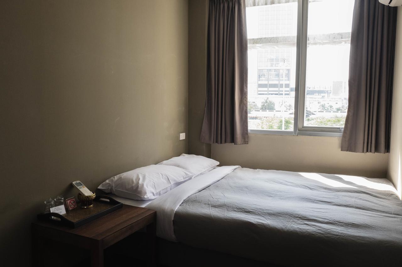 Hostel Yim Yam & Garden Bangkok