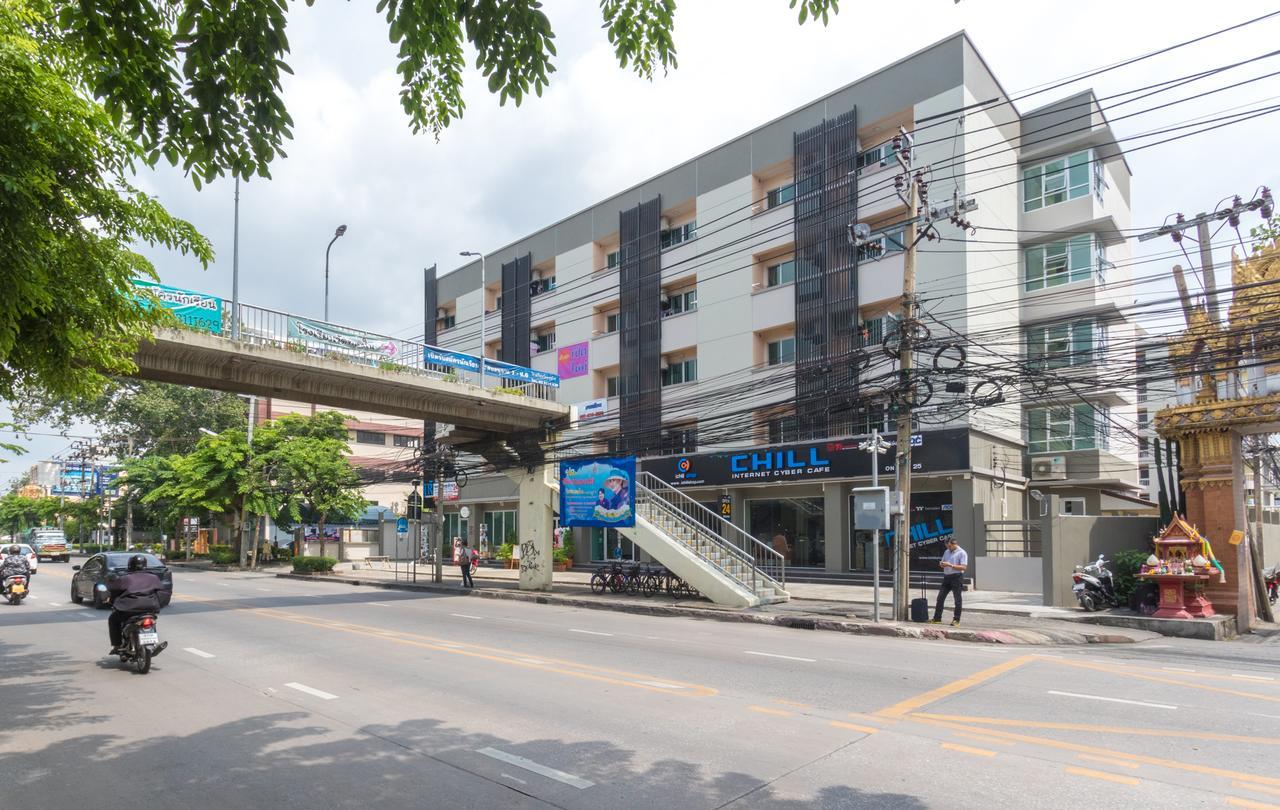 Aparthotel Jr Mansion On Nut Soi 25 2*