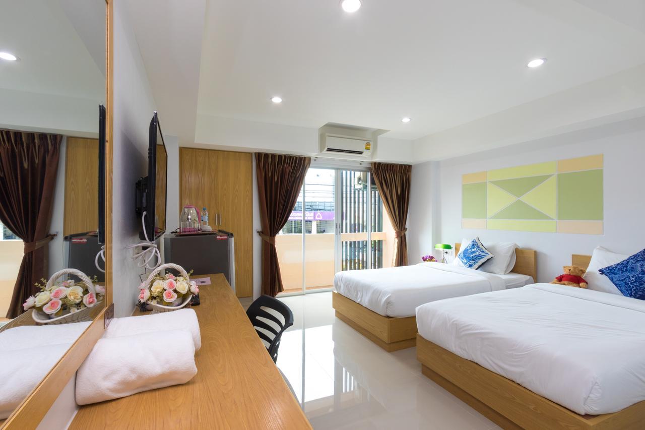 Aparthotel Jr Mansion On Nut Soi 25 Bangkok