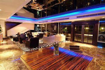 Hotel Chin House Luxurious Bangkok