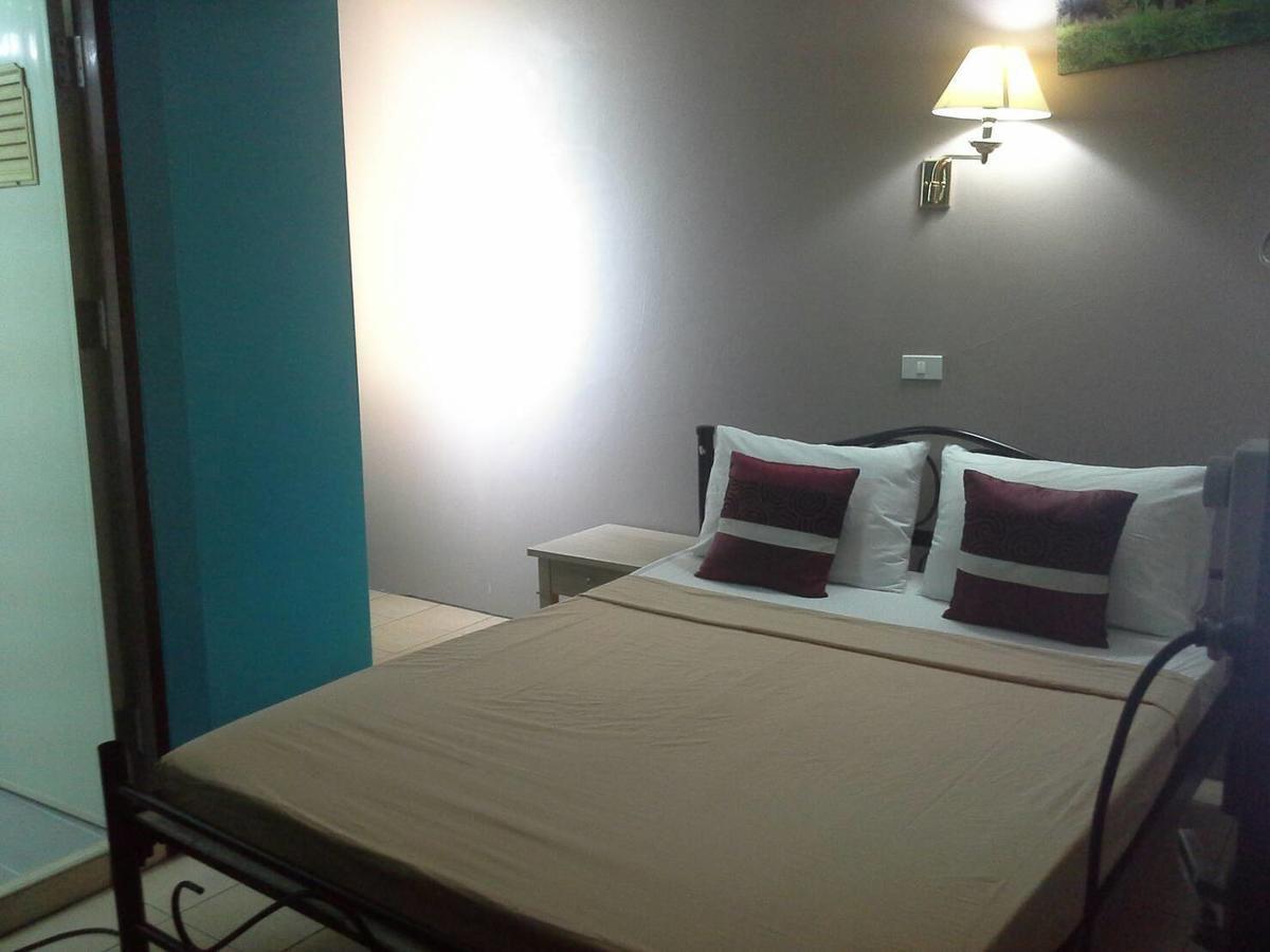 Economy hotel Star Dome *