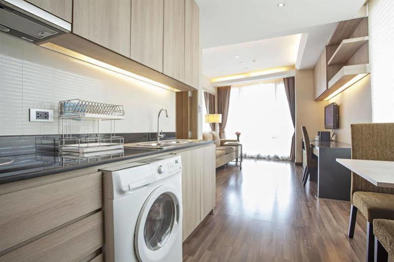 Hotel V Serviced 4*