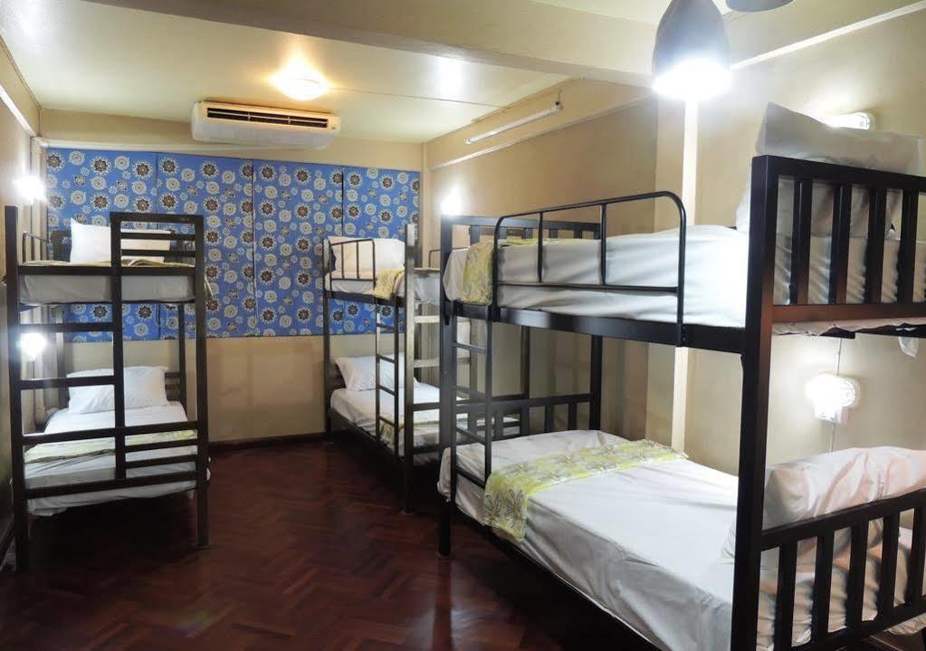 Hostel Victory Park *