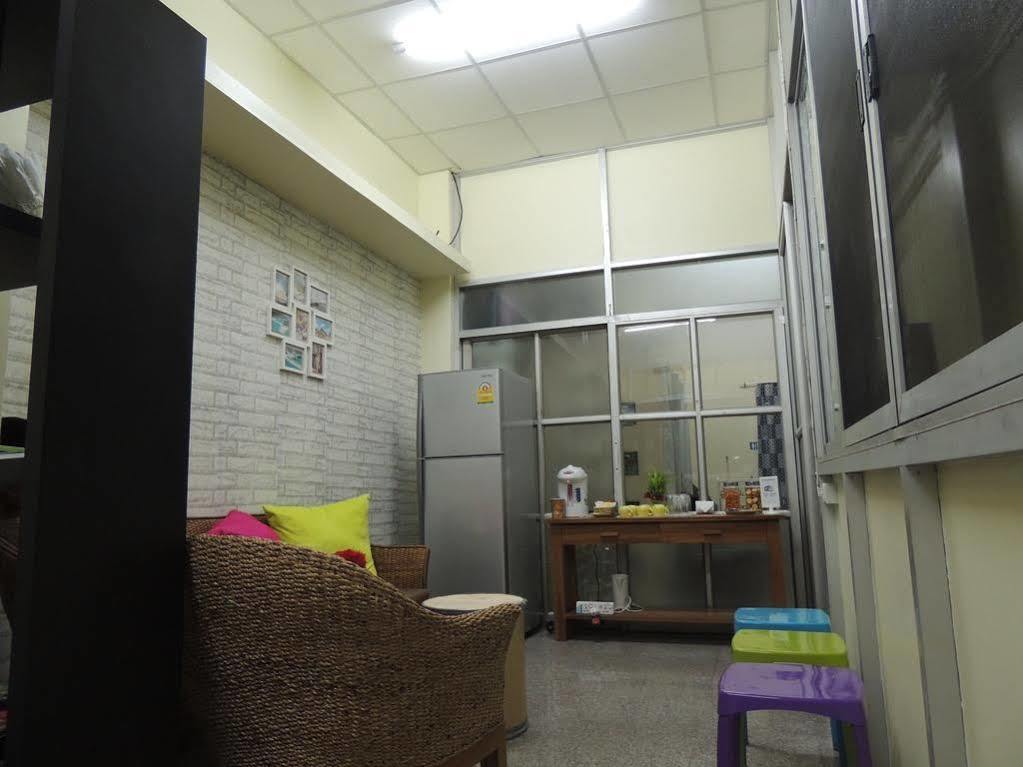Hostel Victory Park *