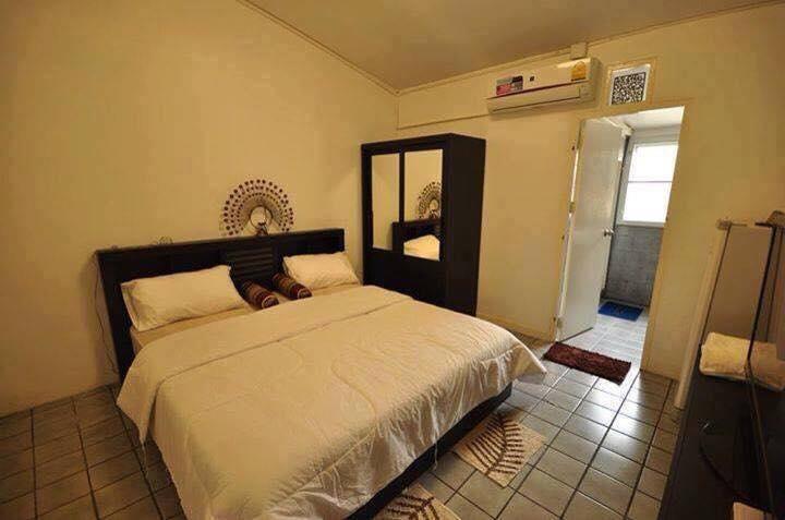 Baan Chatuchak Hostel