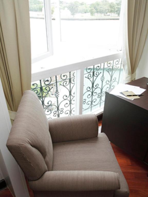 Aurum The River Place Hotel