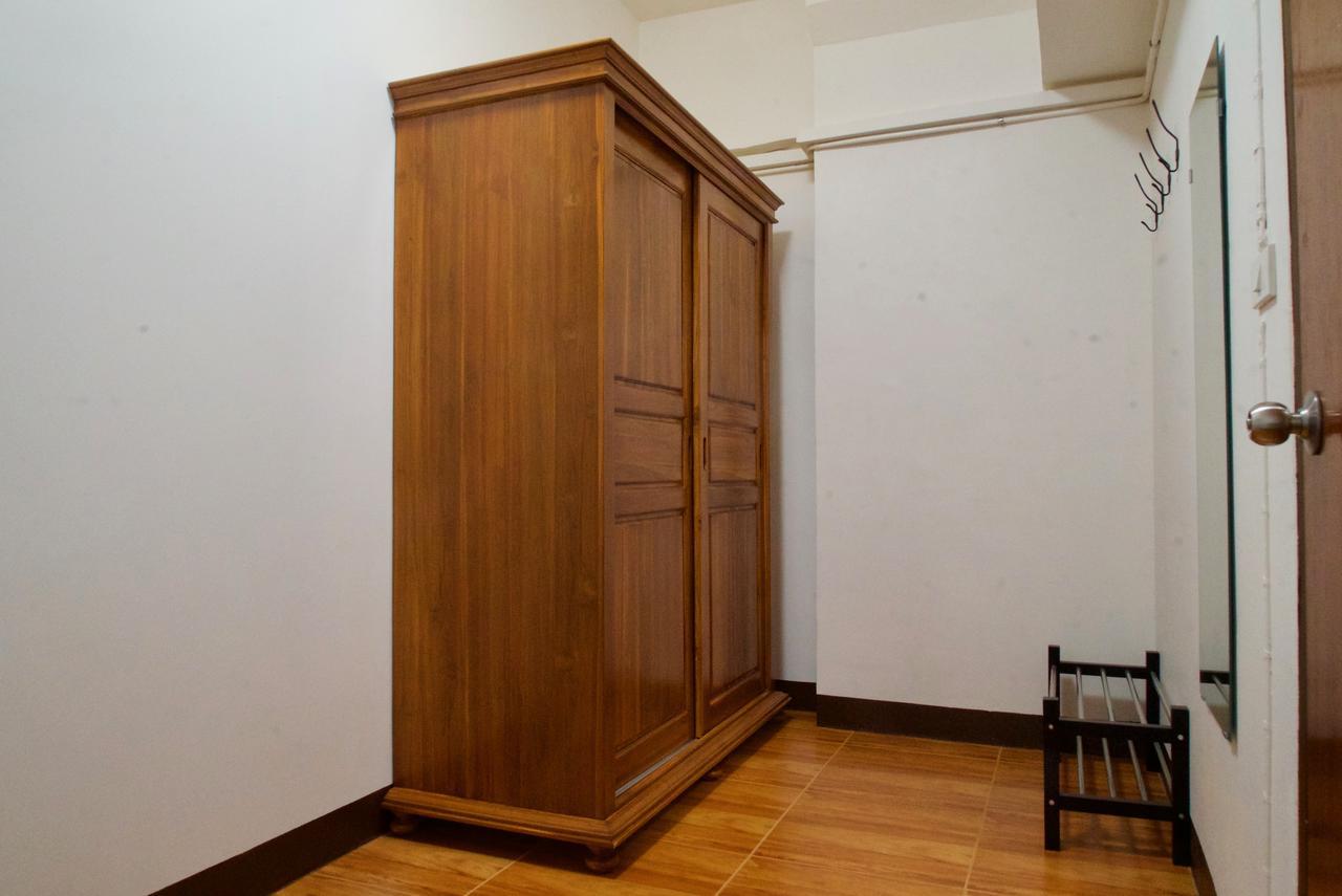 Studio 12 Floor Close To Mrt In Hua Mak Apartment Bangkok