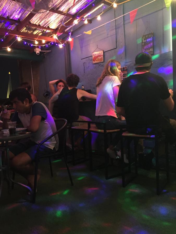 Hostel Zee Thai *
