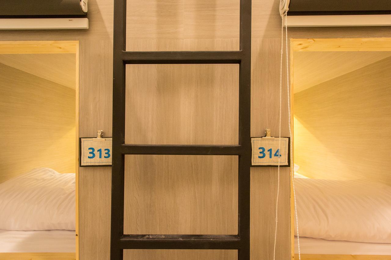 Lazy Sunday Hostel Bangkok