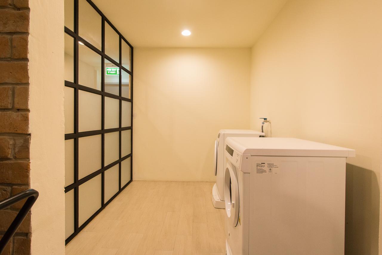 Lazy Sunday Hostel Bangkok