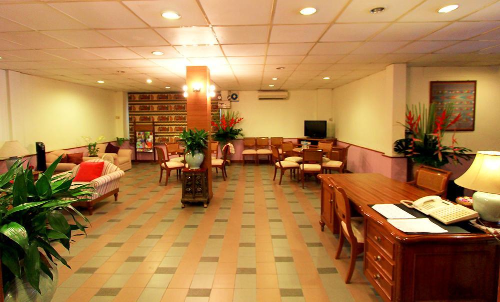 Travel Surawong (adults Only) Hotel