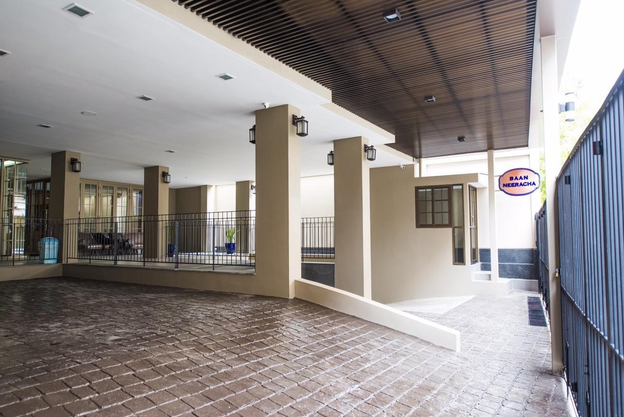 Baan Neeracha Aparthotel Bangkok