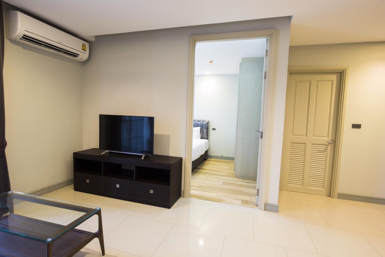 Baan Neeracha Aparthotel 3*