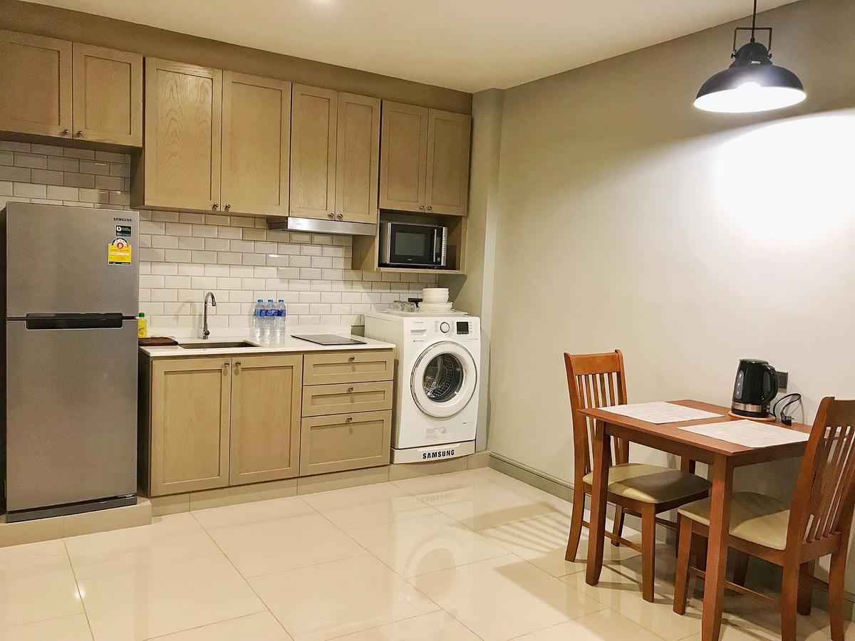 Baan Neeracha Aparthotel Bangkok