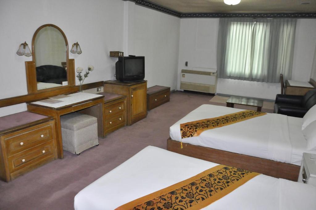 Trocadero Hotel