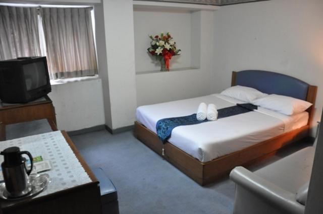Hotel Trocadero 3*