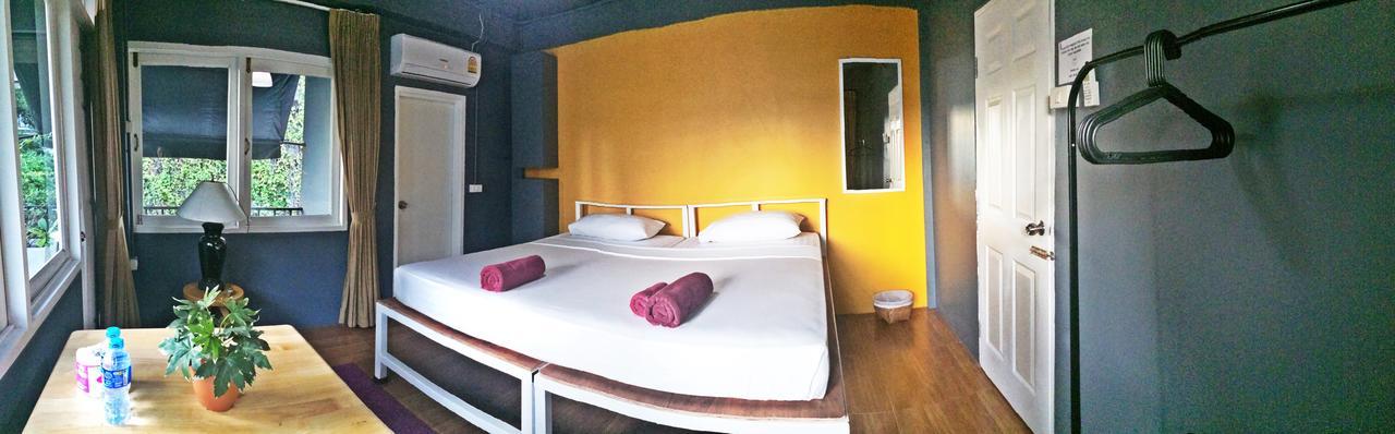 Loft Suanplu Hostel Bangkok