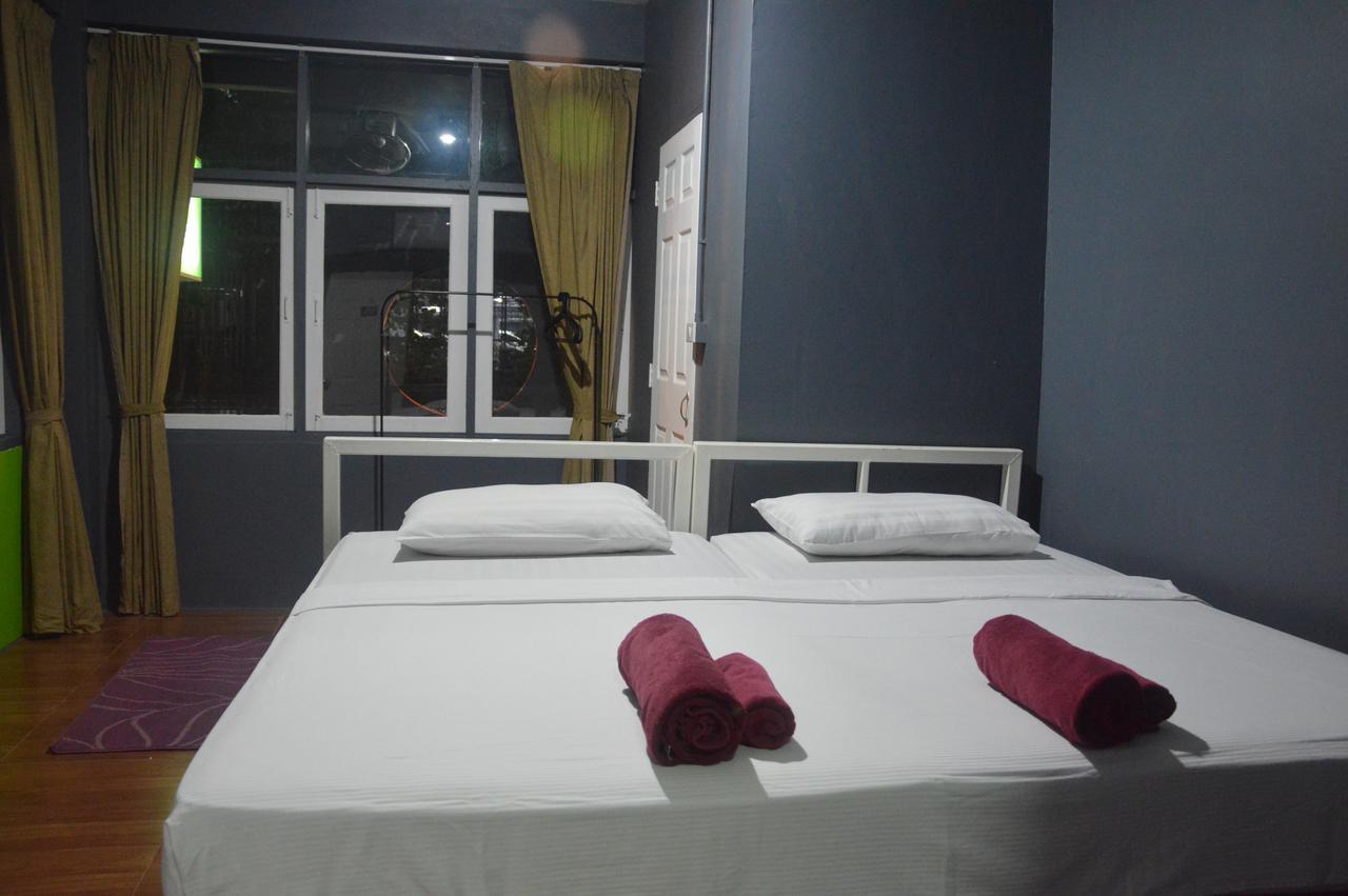 Hostel Loft Suanplu Bangkok