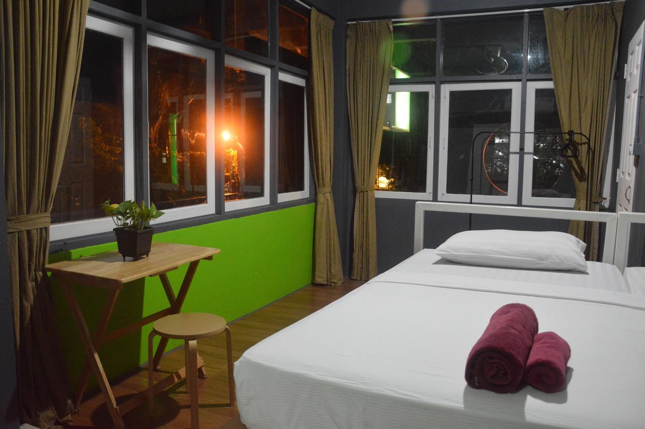 Loft Suanplu Hostel