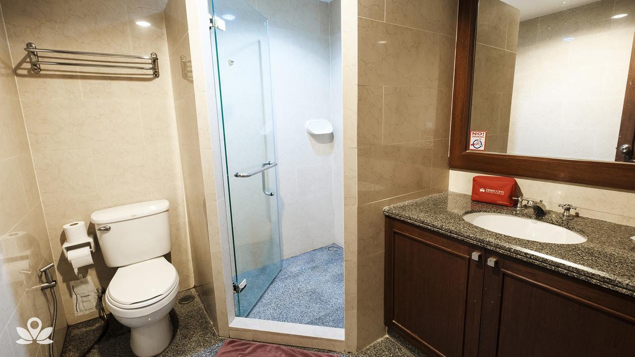 Zen Silom 12 3*