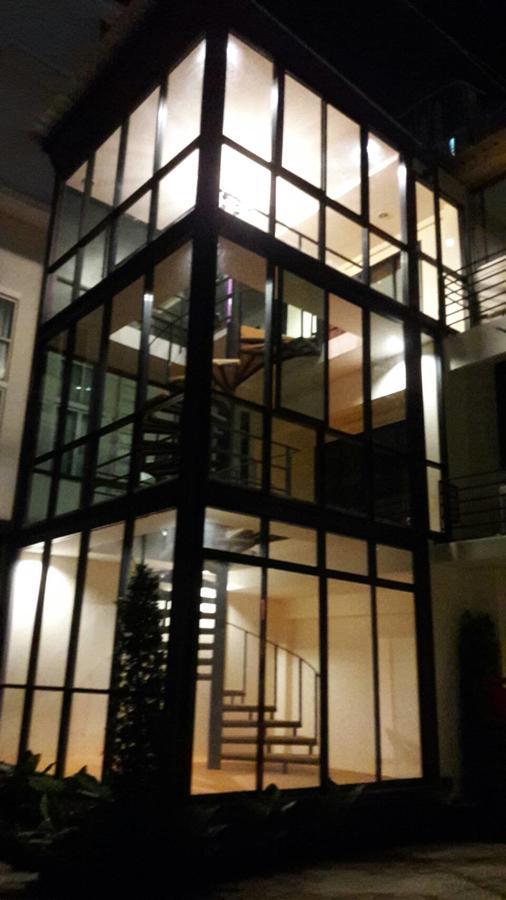 Thonglor Guest house Bangkok