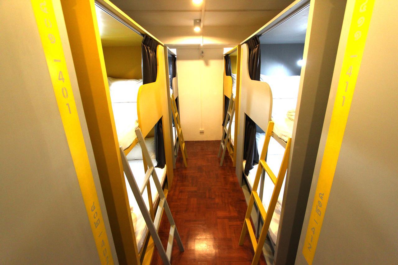 Tkt's Row House *