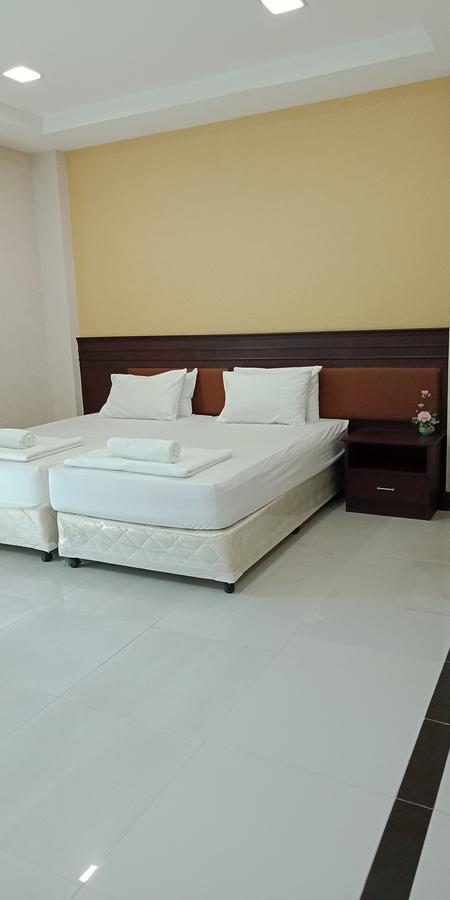Hotel Arsarom &